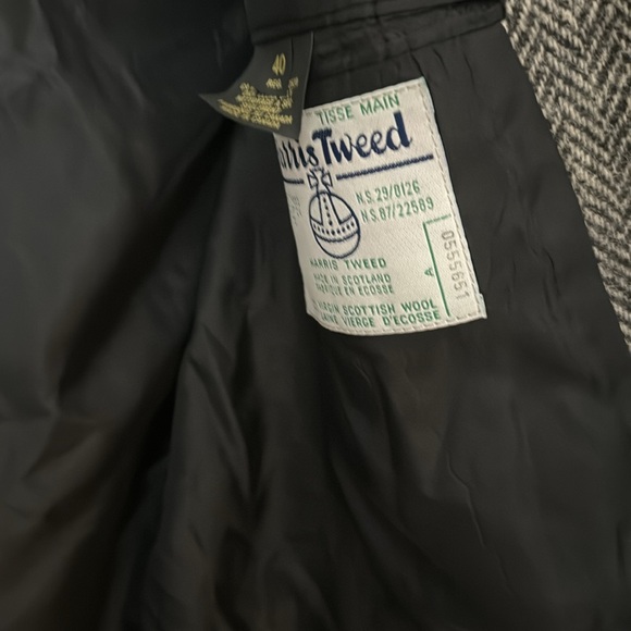 Harris Tweed jacket 40 perfect condition - Picture 3 of 4